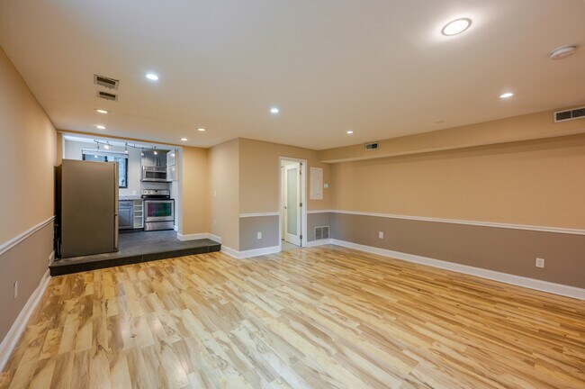Building Photo - 1908 13th St NW