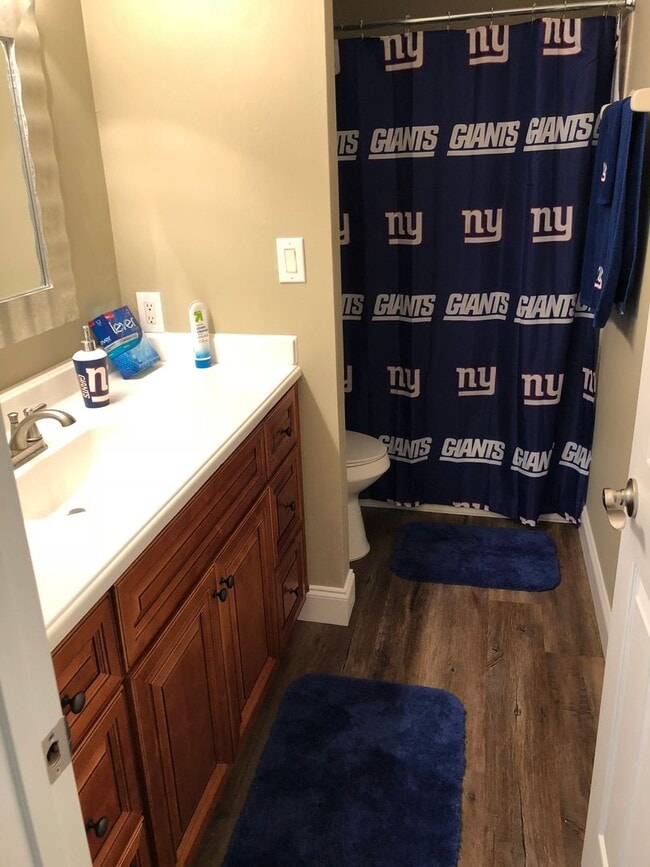 Building Photo - 2 Bd/2.5 Ba near UF- 1247 sq/ft Home for rent