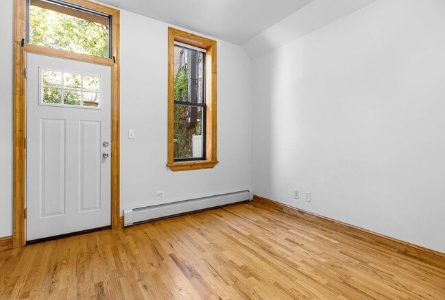 Building Photo - 401 12th Street