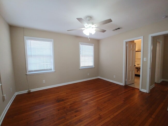 Foto del edificio - 728 W 2nd Ave