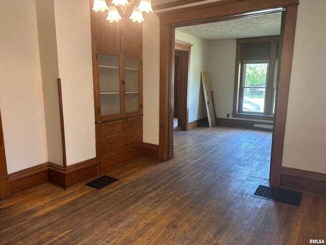Building Photo - 2319 East St
