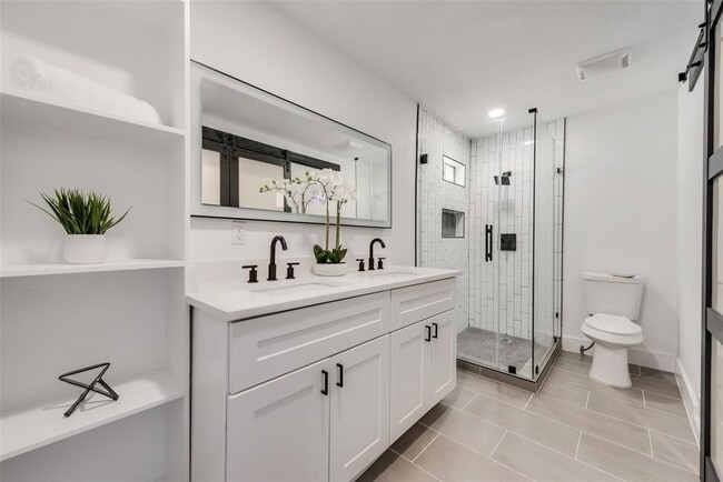 Photo - 15827 El Estado Dr House