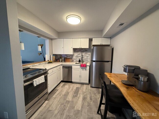 Foto del edificio - 3517 Richmond Ct