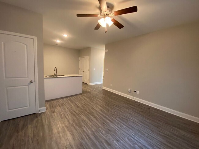 Foto del edificio - Hillview Place Apartments