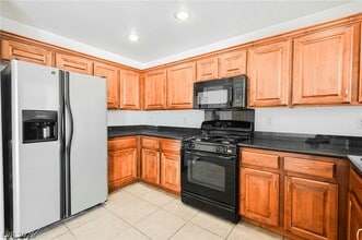 Building Photo - 9996 Alder Springs Ct