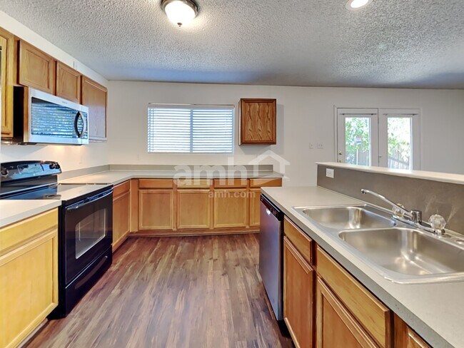 Foto del edificio - 10136 High Eagle Trail