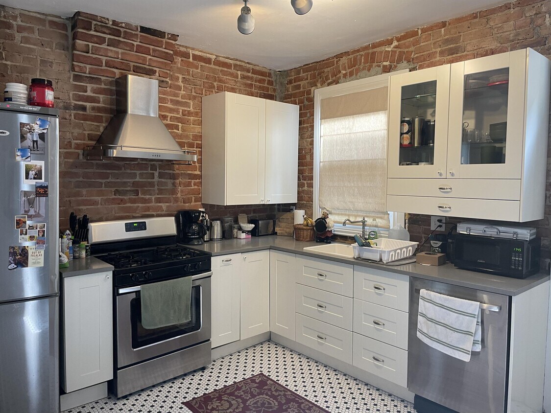 1006 N Ogden St, Denver, CO 80218 Townhome Rentals in Denver CO