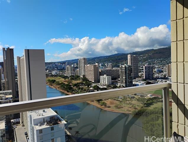 Foto del edificio - 445 Seaside Ave