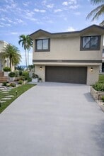 Building Photo - 10034 SW 221st St Rd