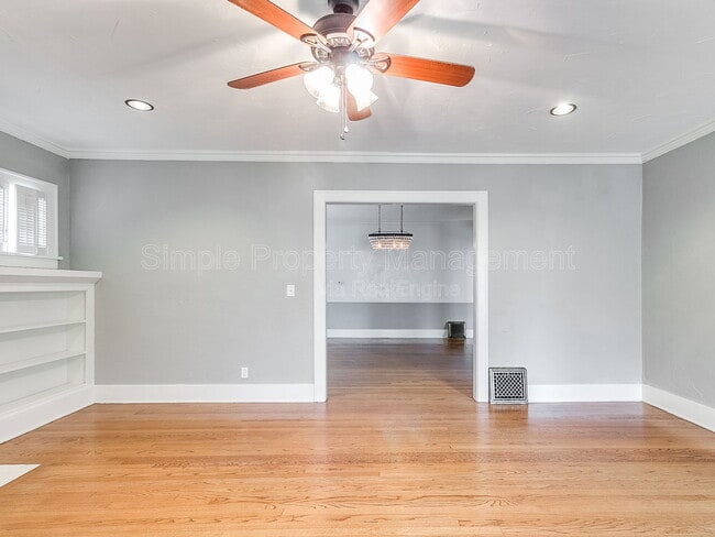 Foto del edificio - 2005 NW 18th St