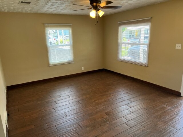 Foto del edificio - 4122 Brandon Rd
