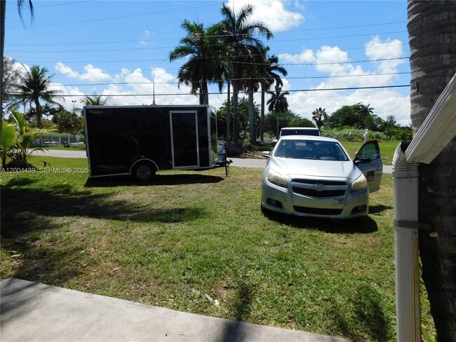 Foto del edificio - 10945 NW 19th Ave