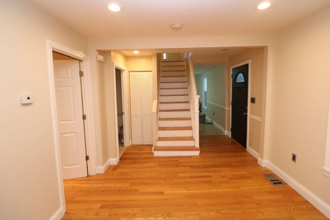 Foto del edificio - 254 Broadway