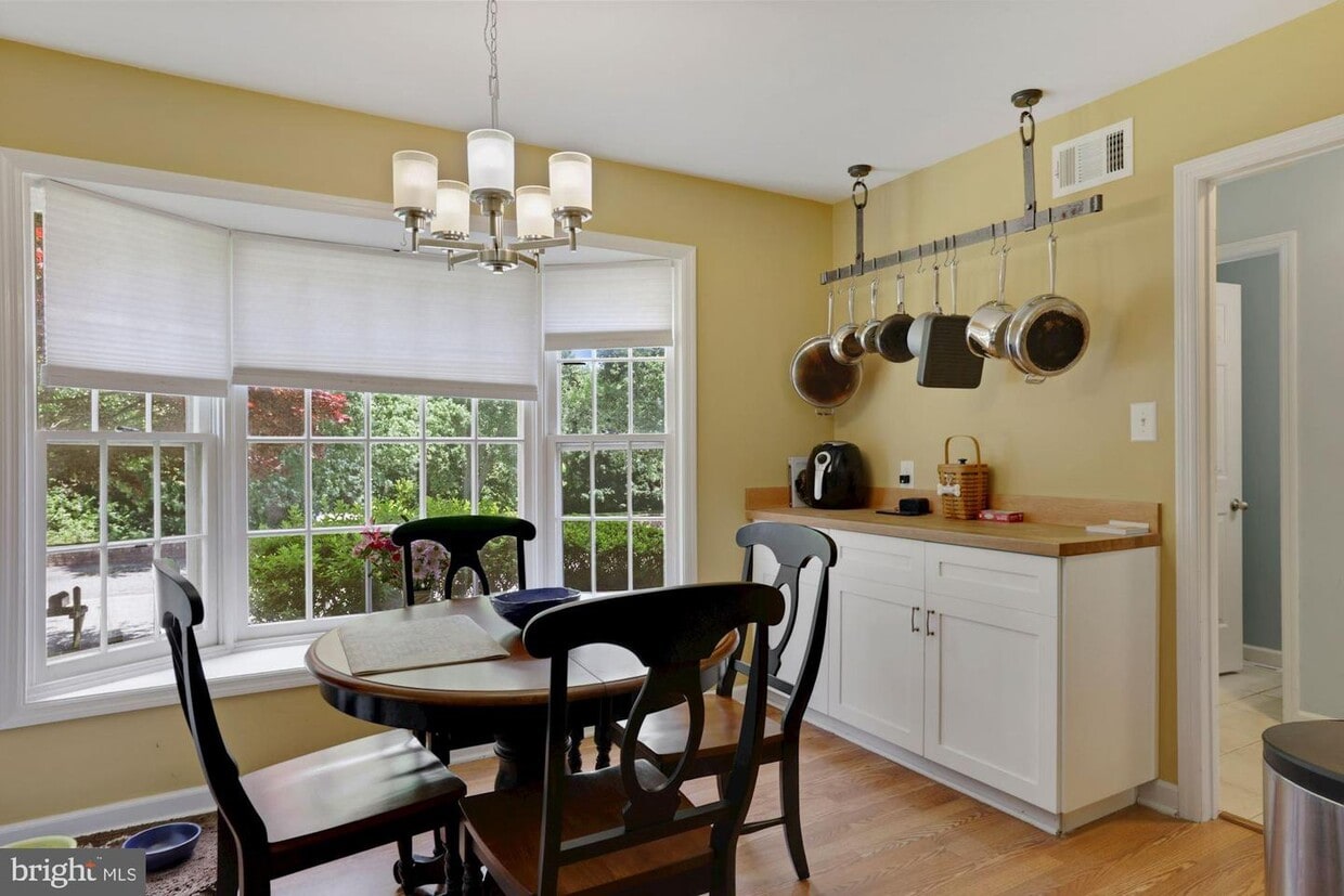 200 Watchlight Dr, Hockessin, DE 19707 Townhome Rentals in Hockessin