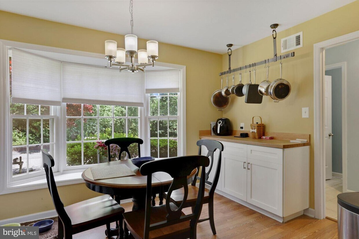 200 Watchlight Dr, Hockessin, DE 19707 Townhome Rentals in Hockessin DE