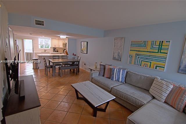 Primary Photo - 1257 SW 46th Ave
