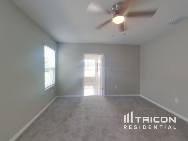Foto del edificio - 7123 Broad River Ave