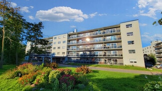 Building Photo - Bowling Green I