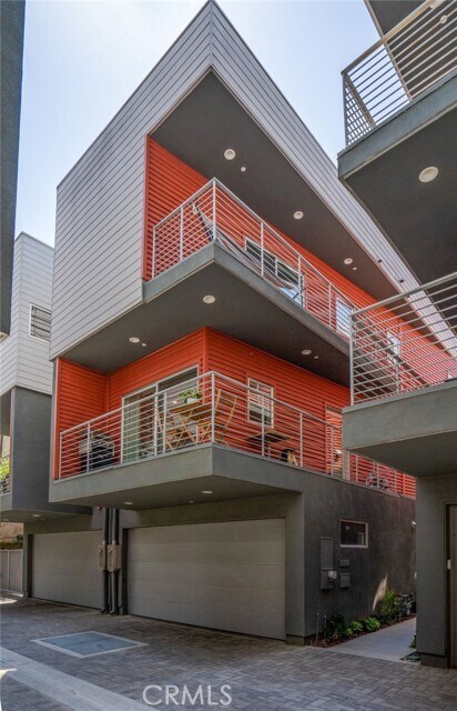 Foto principal - 2222 Strata Ln