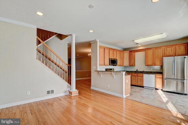 Building Photo - 88 Windsor Pond Rd