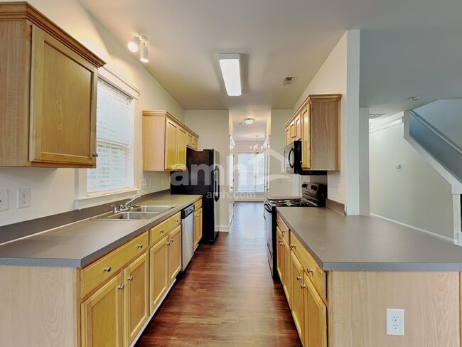 Building Photo - 13834 Carleen Way Dr