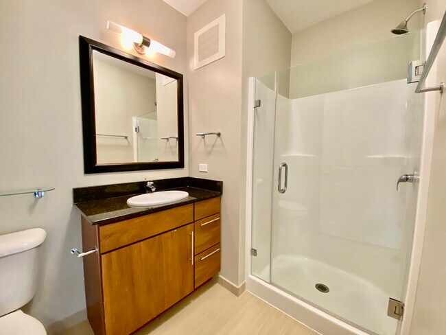 Foto del edificio - 712 N Wells St