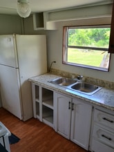 Building Photo - 140 NW Deer Run Gln
