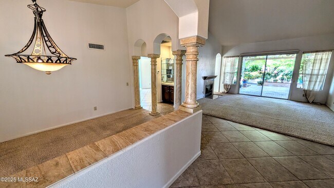 Foto del edificio - 37248 S Golf Course Dr