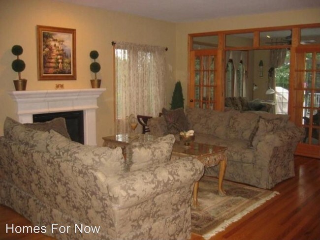 Foto del edificio - 4 br, 2.5 bath House - 14516 Chateau Lane