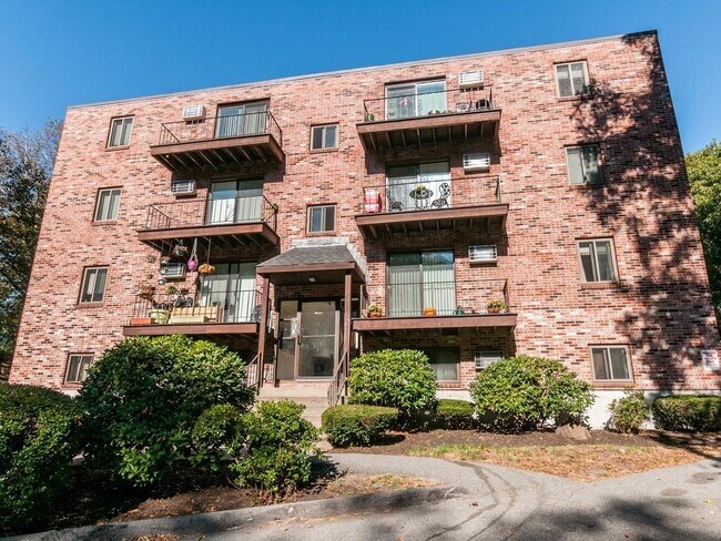 Foto del edificio - 433 Furnace Brook Pky