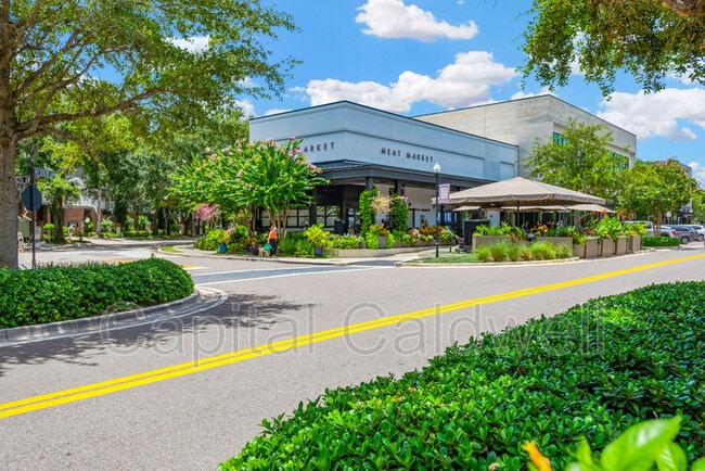 Building Photo - 911 S Rome Ave