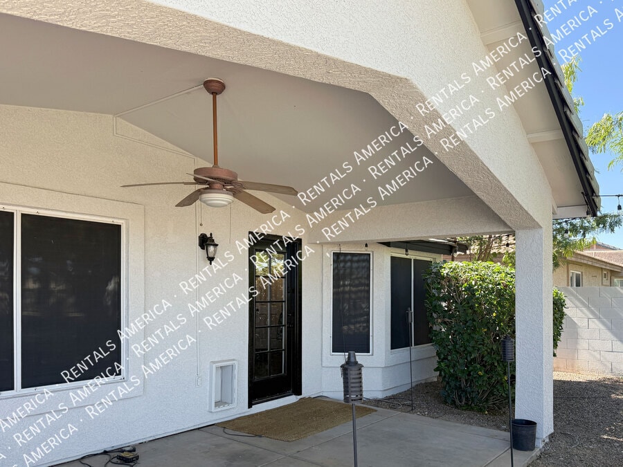 Building Photo - 4118 S Ramona St