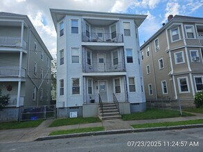Building Photo - 46 Princeton St