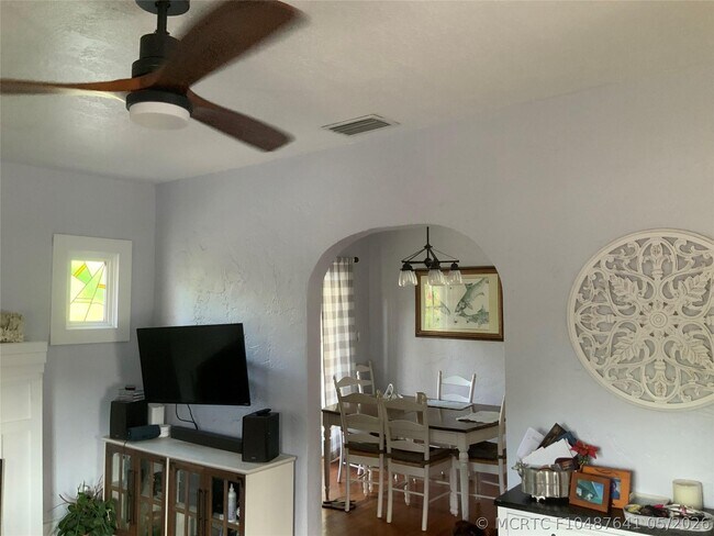 Foto del edificio - 3089 SE Amherst St