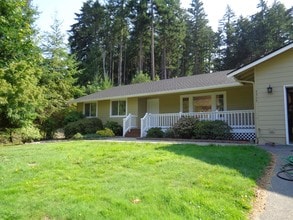 Building Photo - 3315 8th St NW