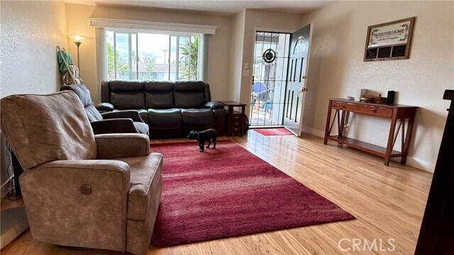 Foto del edificio - 6472 Brown Cir