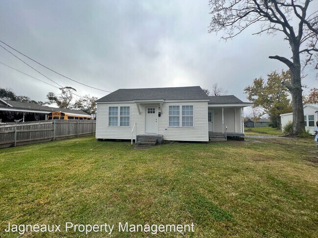Building Photo - 4 br, 2 bath House - 1302 Arkansas St