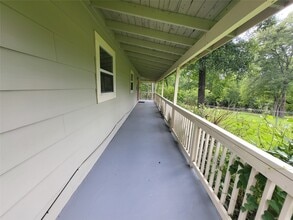 Building Photo - 30 Rdg Crk Dr