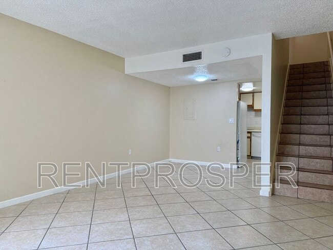 Foto del edificio - 4149 S Semoran Blvd