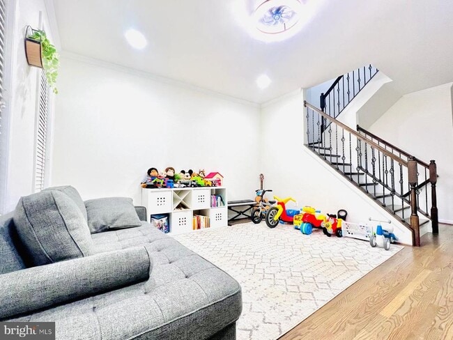 Building Photo - 25172 Fluvial Terrace