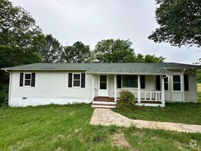 Building Photo - 1324 Yell Rd