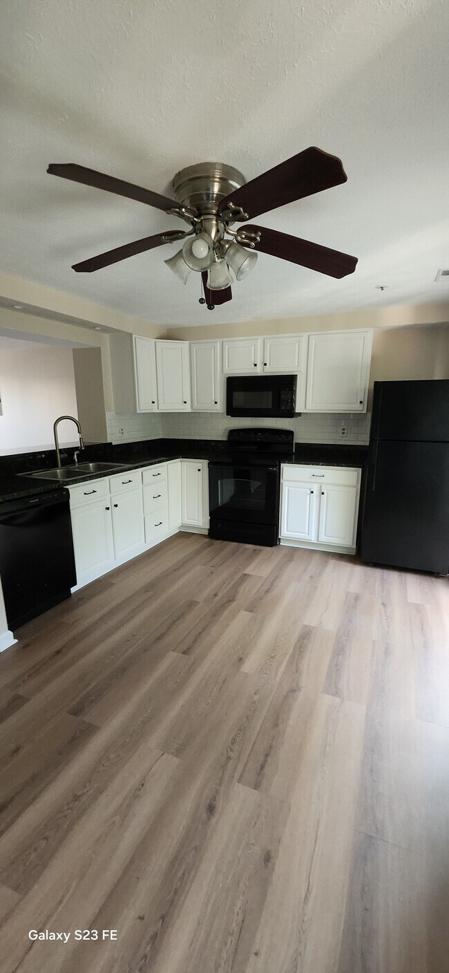 Foto del edificio - 11406 Abbottswood Ct