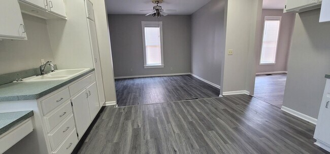 Foto del edificio - 2703 Olive St