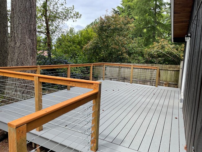deck - 2305 C St