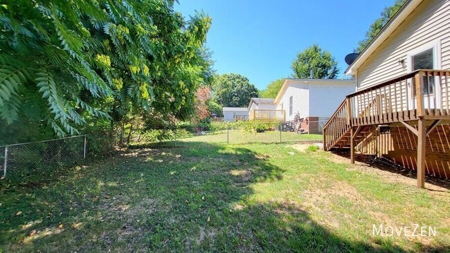 Building Photo - 4006 Coltrain Rd