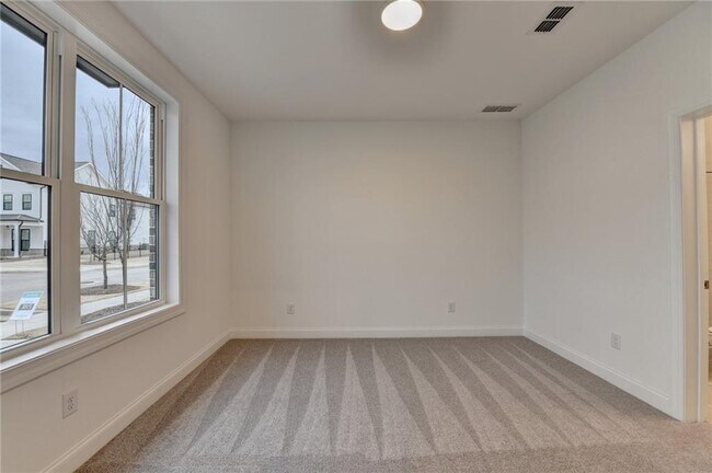 Foto del edificio - 5428 Howington Ct