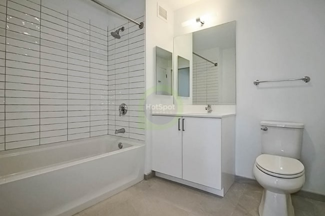 Photo - 333 S Halsted St Apartment