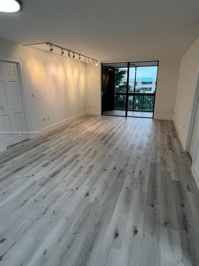 Foto del edificio - 2333 Brickell Ave