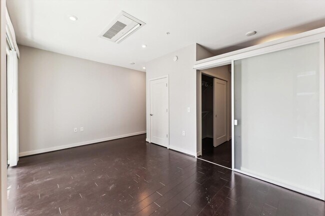 Foto del edificio - Urban Living in Downtown Silver Spring 1BD...