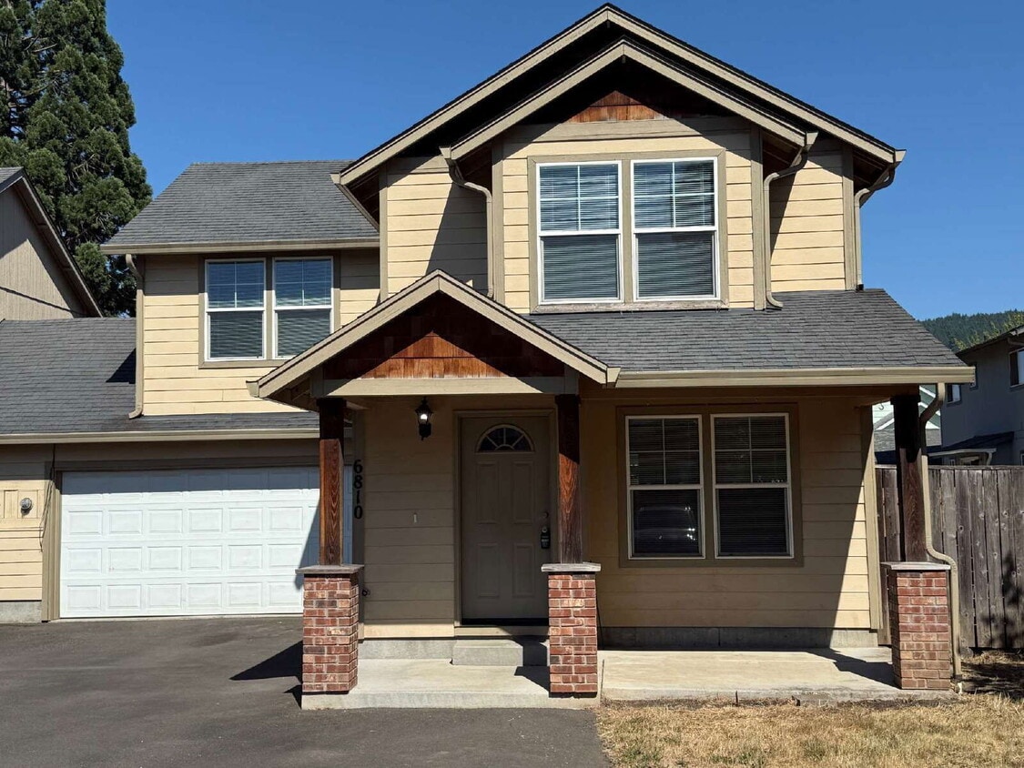 Foto principal - 6810 Aster St